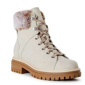 NWOT Lug Sole Winter boots